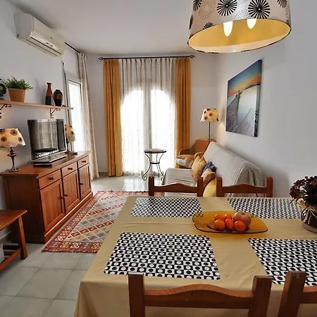 Wok Apartment *